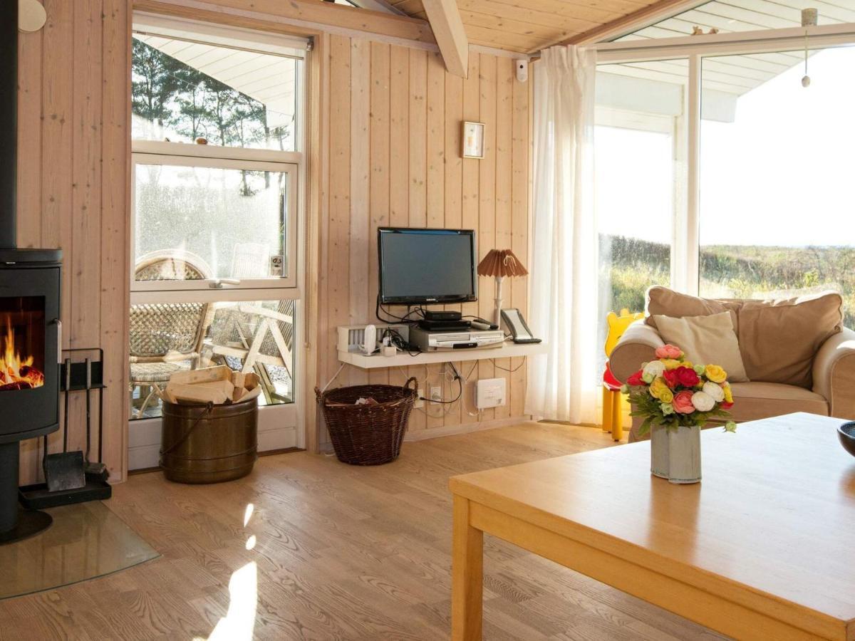 6 Person Holiday Home In Knebel Ørby Oda fotoğraf